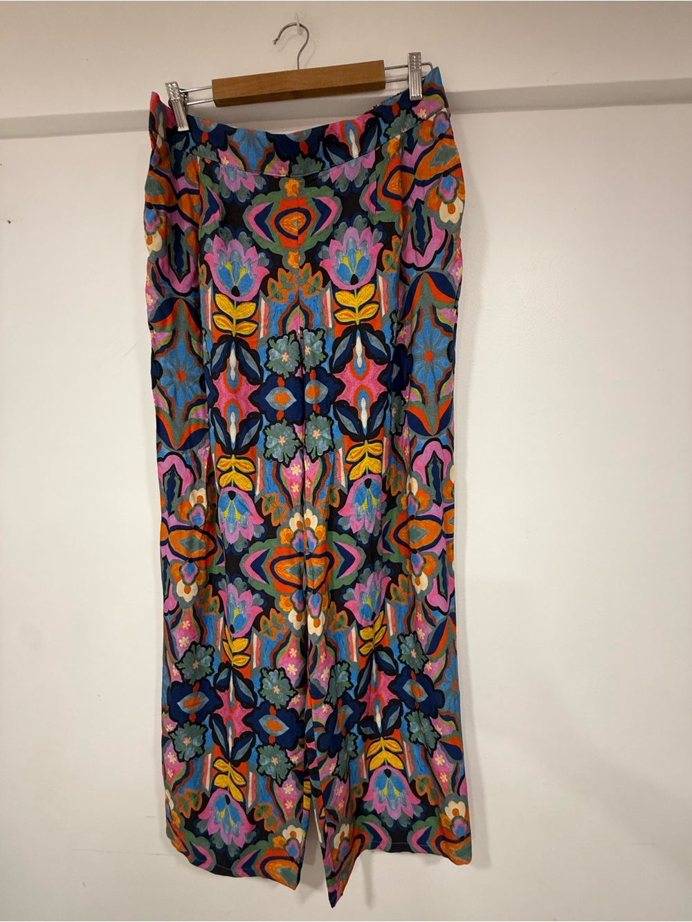 Philosophy Multicolor Floral Print Waistband Top - Blue, Orange, Pink